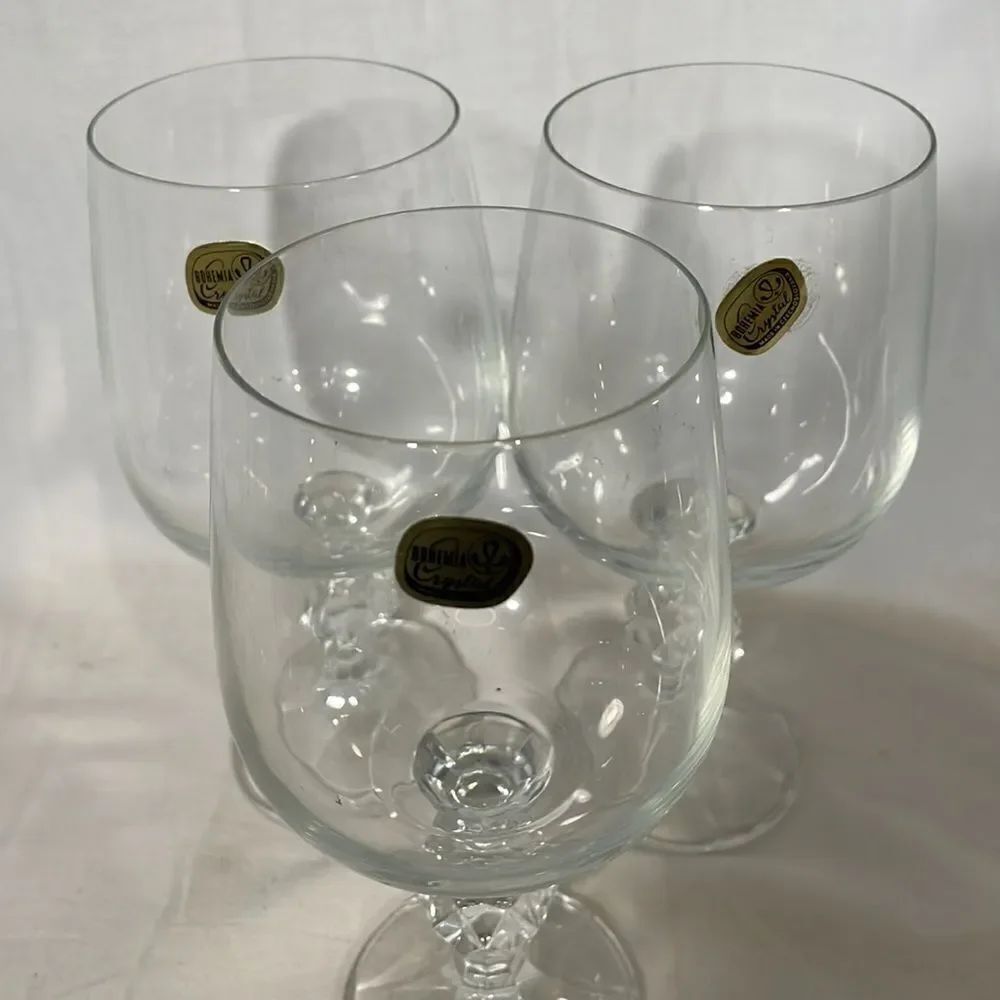 Crystal glasses  - Picture 3 of 7